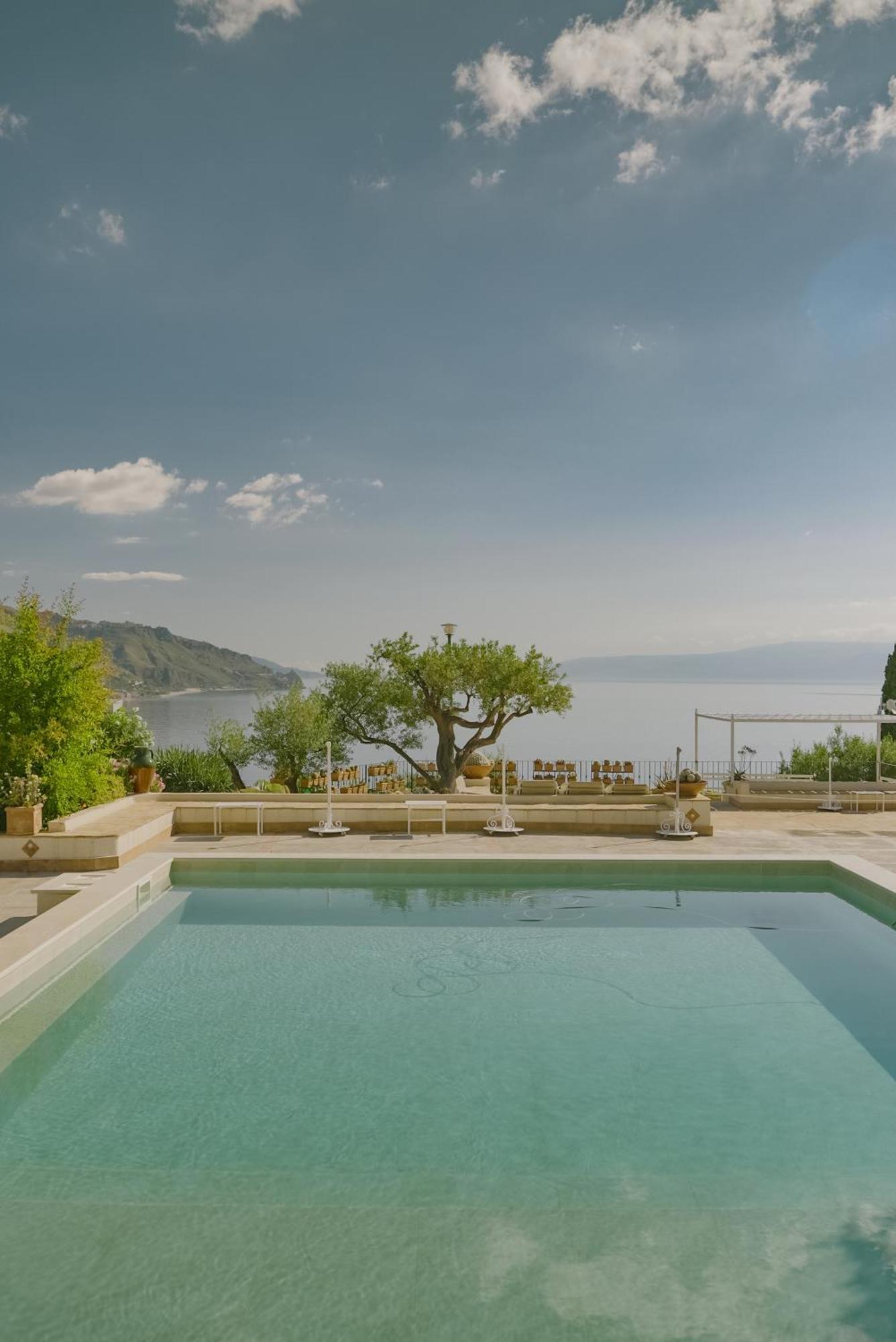 Terra Rossa Aparthotel 3*